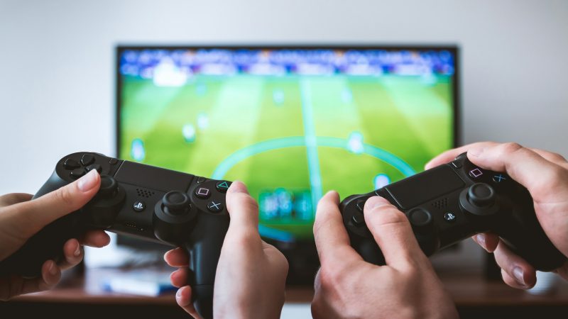 Quanto custa um PS4 novo ou usado no Brasil?