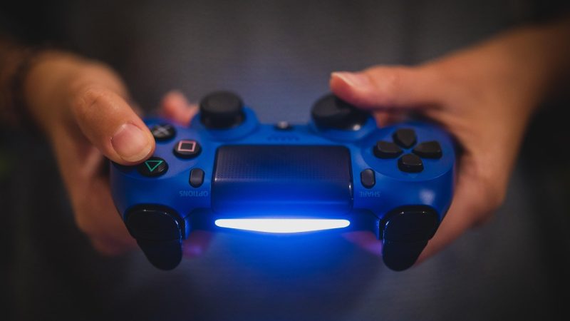 O Peso do Passado e a Promessa da IA: O Paradoxo do PlayStation Atual